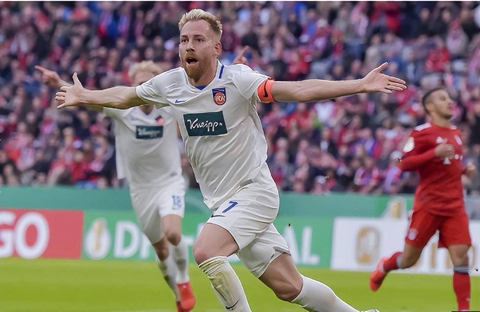 aoa体育体育入口-斯图加特表现不佳，遭受连败压力(斯图加特表现不佳,遭受连败压力的原因)