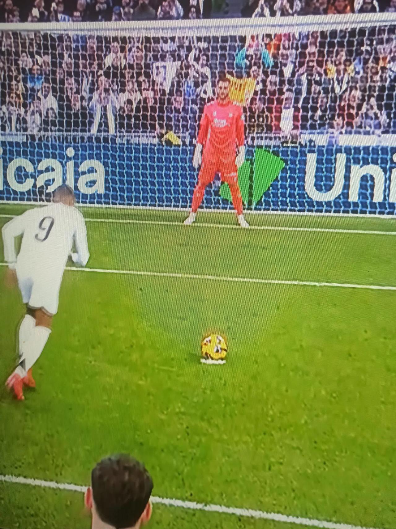 皇马主场-大胜希洪竞技，保持不败纪录的简单介绍