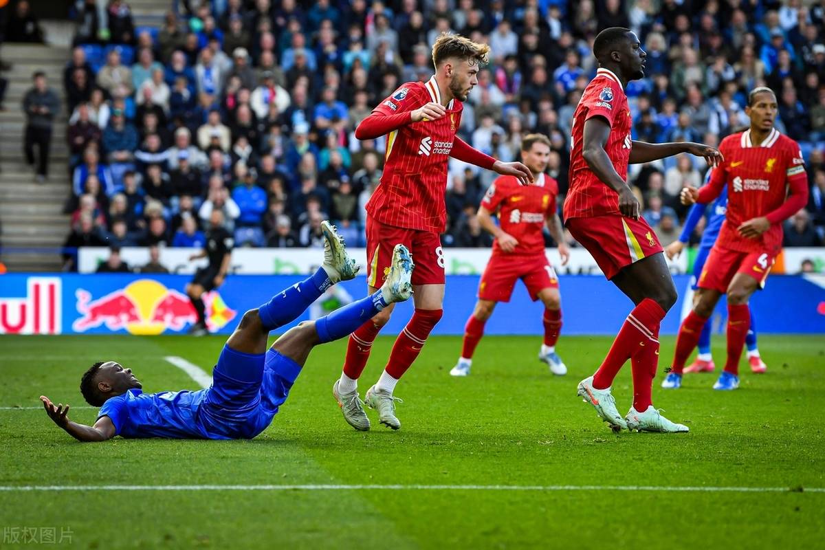 利物浦客场全取三分,异地征战实力不减(standard chartered利物浦) 利物浦客场全取三分,异地征战实力不减(standard chartered利物浦)