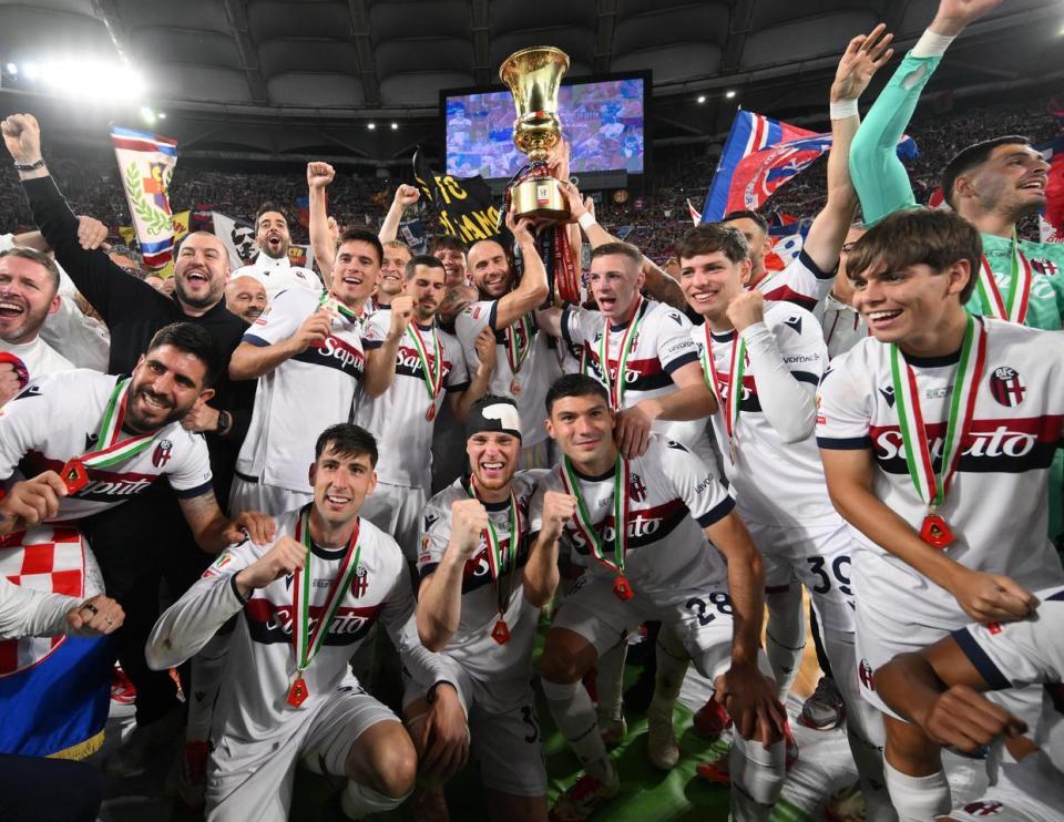 关于托萨沃利斯梅开二度,AC米兰胜巴勒莫的信息 关于托萨沃利斯梅开二度,AC米兰胜巴勒莫的信息