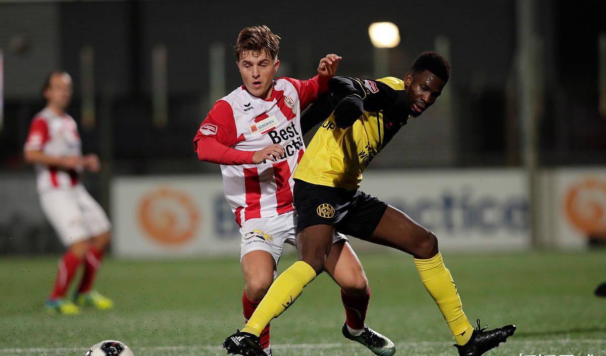 西悉尼流浪者备战世俱杯半决赛,河床状态成关键 西悉尼流浪者备战世俱杯半决赛,河床状态成关键