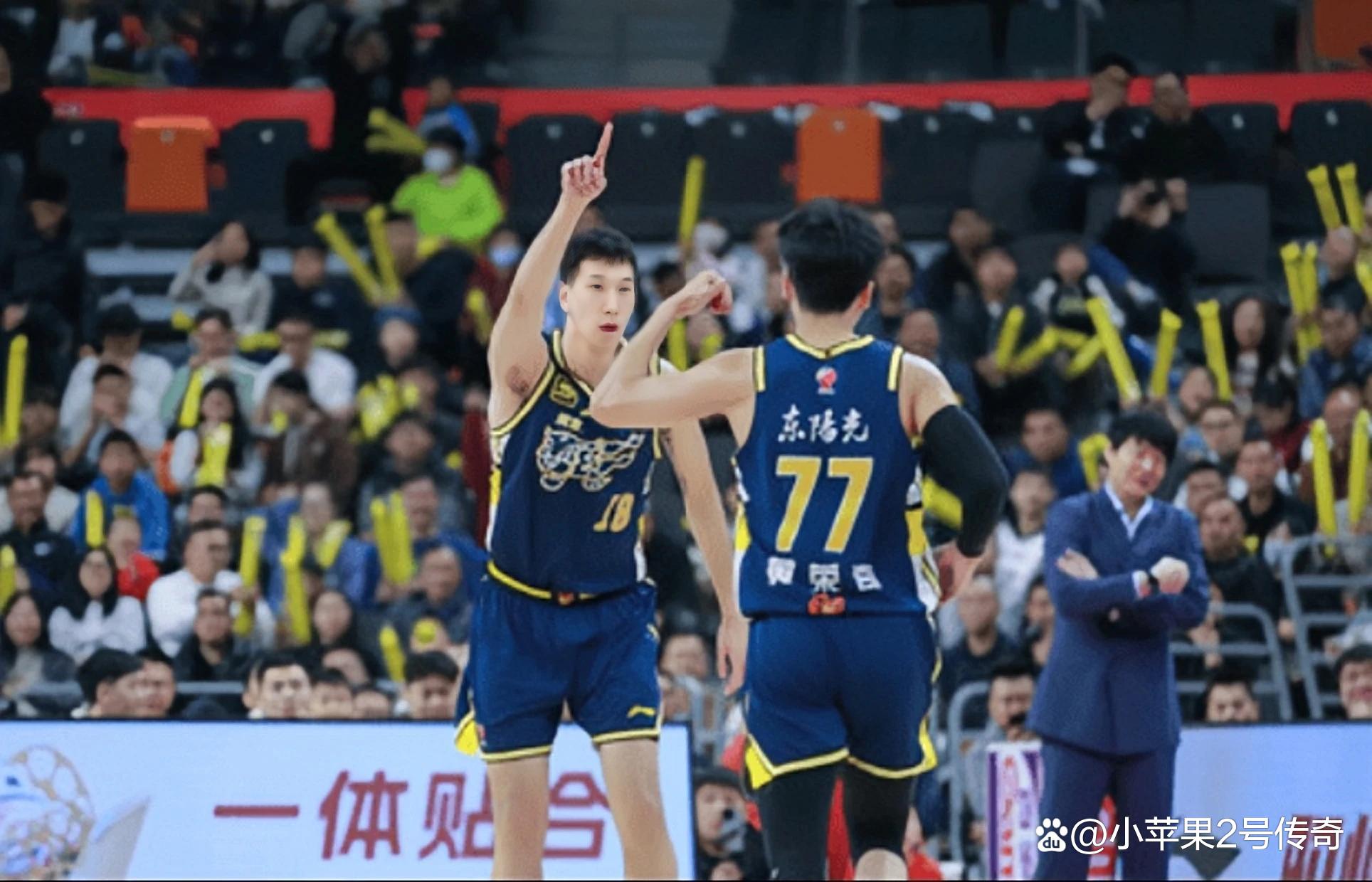 关于激战胜利关键时刻,球员展现最佳状态的信息 关于激战胜利关键时刻,球员展现最佳状态的信息