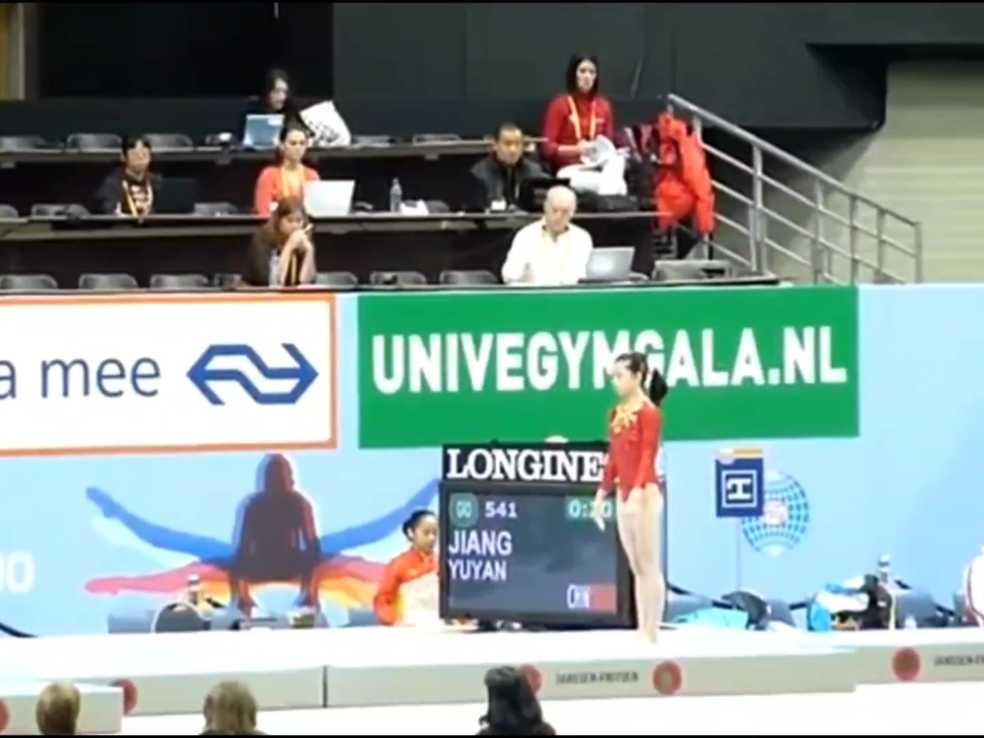 体操平衡木男子单项热门选手表现出色的简单介绍 体操平衡木男子单项热门选手表现出色的简单介绍