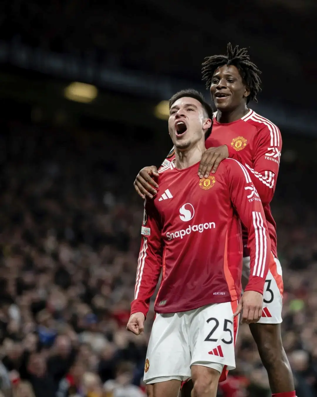 关于曼联主场告捷，成功晋级欧冠强的信息