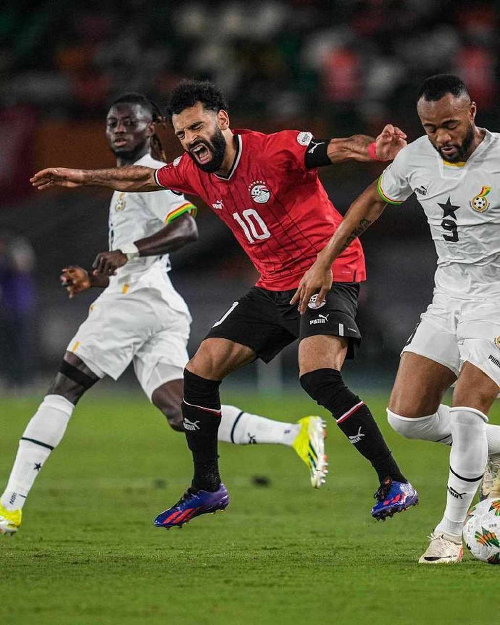 非洲球员连续破门,助球队取得胜利的简单介绍 非洲球员连续破门,助球队取得胜利的简单介绍