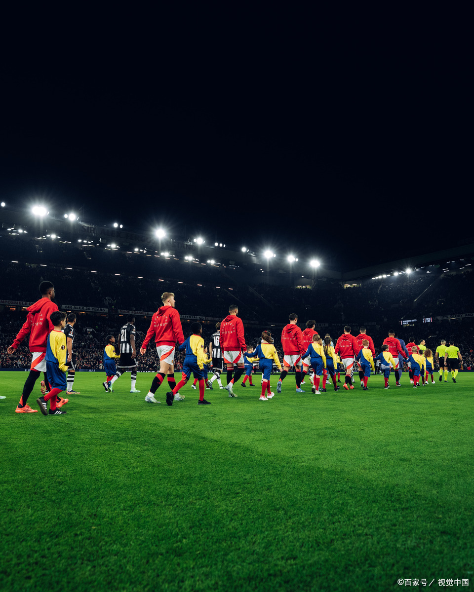 精彩纷呈:这场足球比赛将掀起一番火热的激情的简单介绍 精彩纷呈:这场足球比赛将掀起一番火热的激情的简单介绍