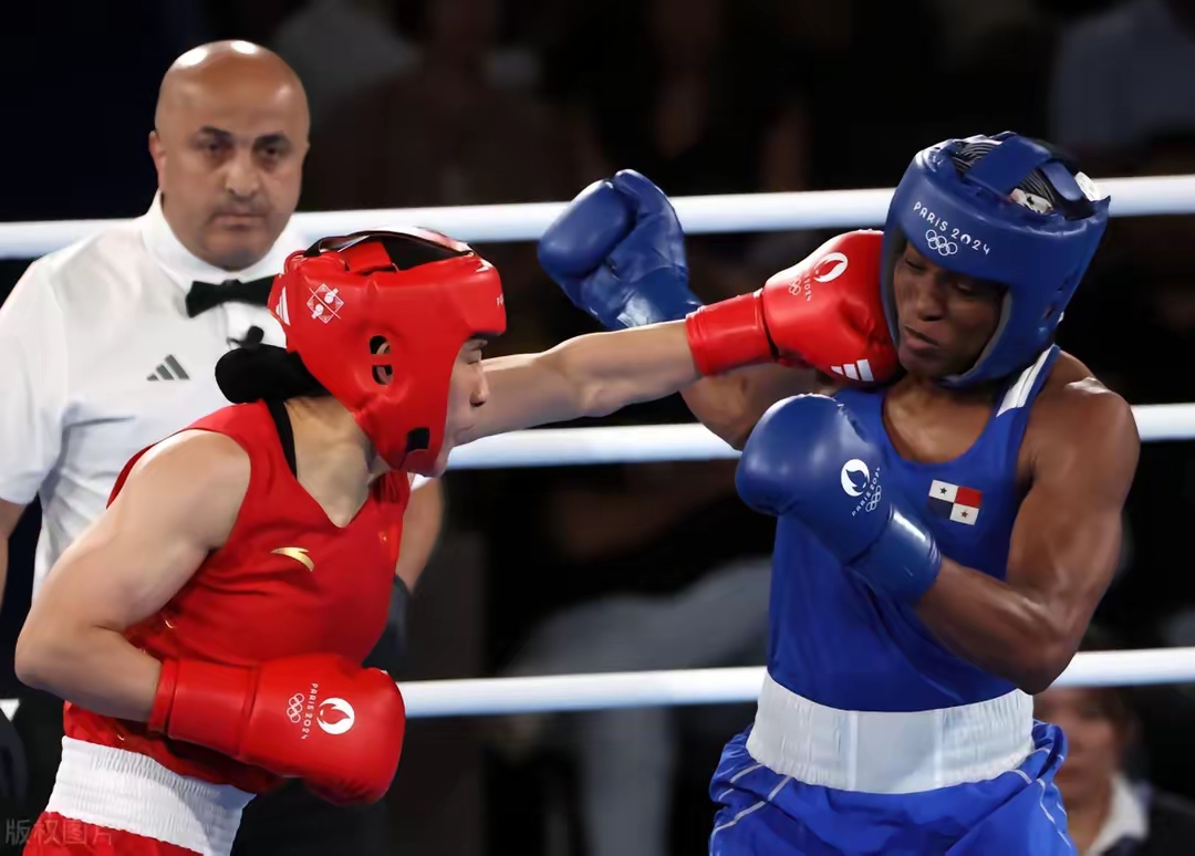 美洲选手连克对手,勇夺金牌 美洲选手连克对手,勇夺金牌