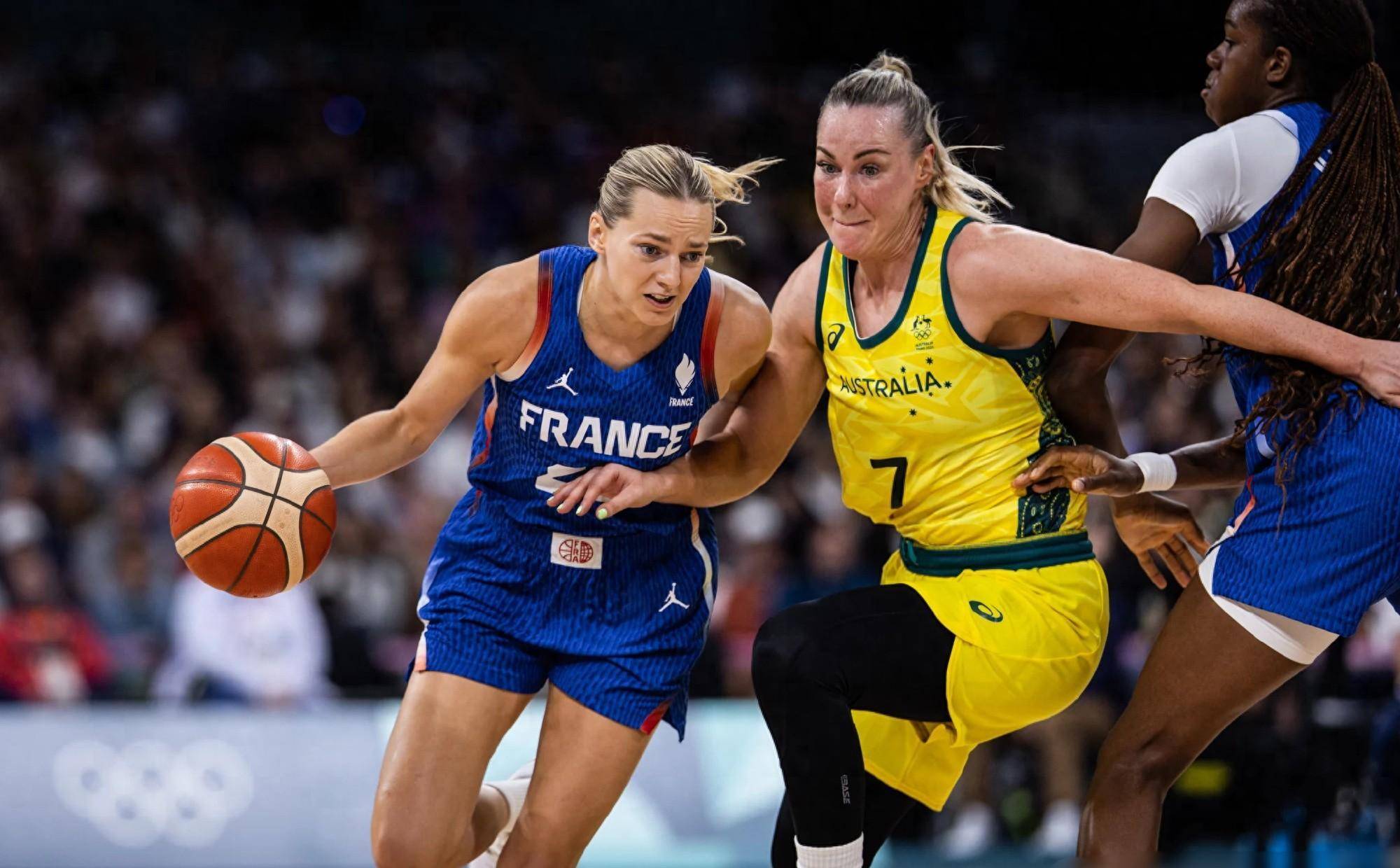 aoa体育体育官方入口-美国女足以5比1大胜澳大利亚