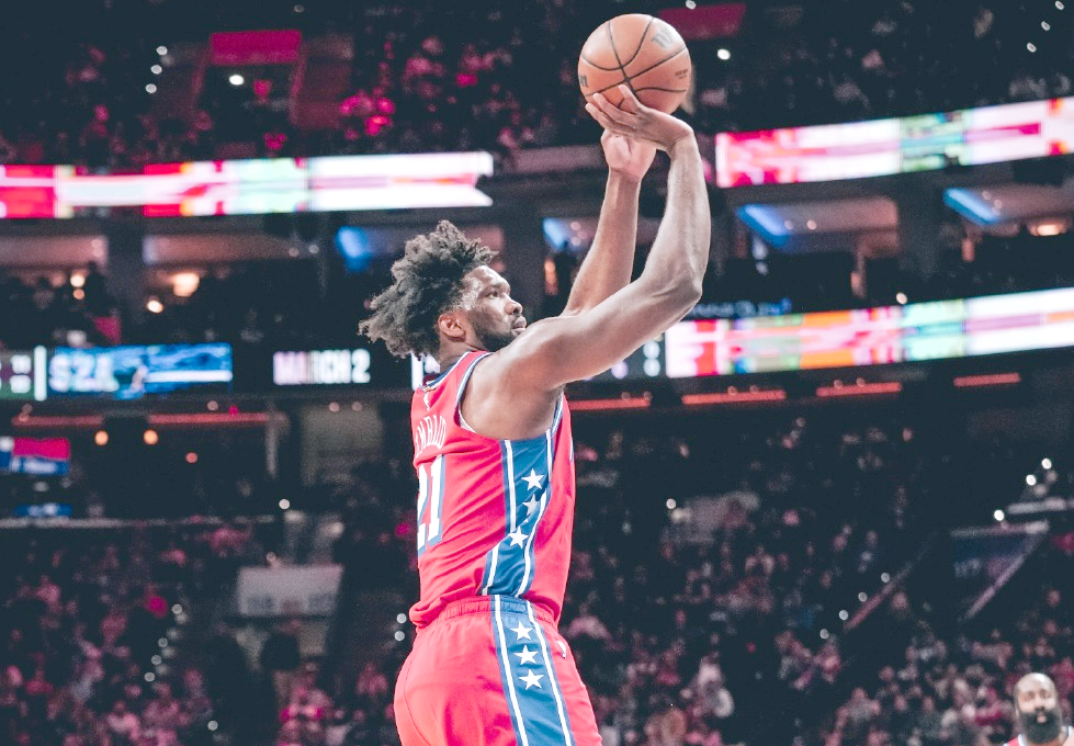 aoa体育体育官网-尼克斯力克老鹰，喜获关键胜利