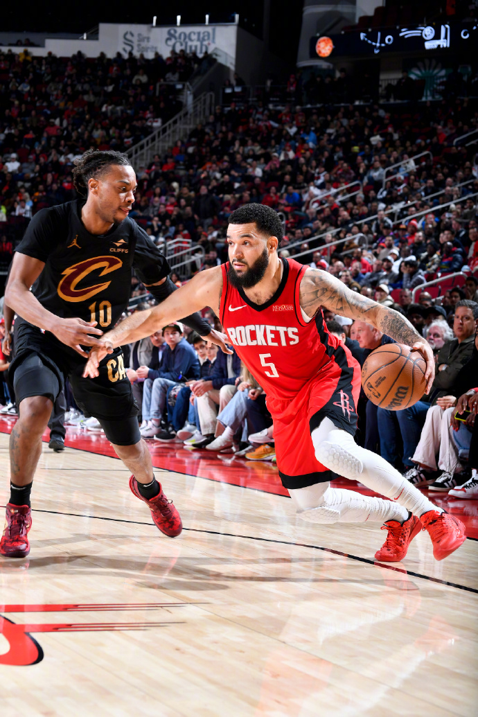 火箭击败黄蜂,重返西部前八 火箭击败黄蜂,重返西部前八