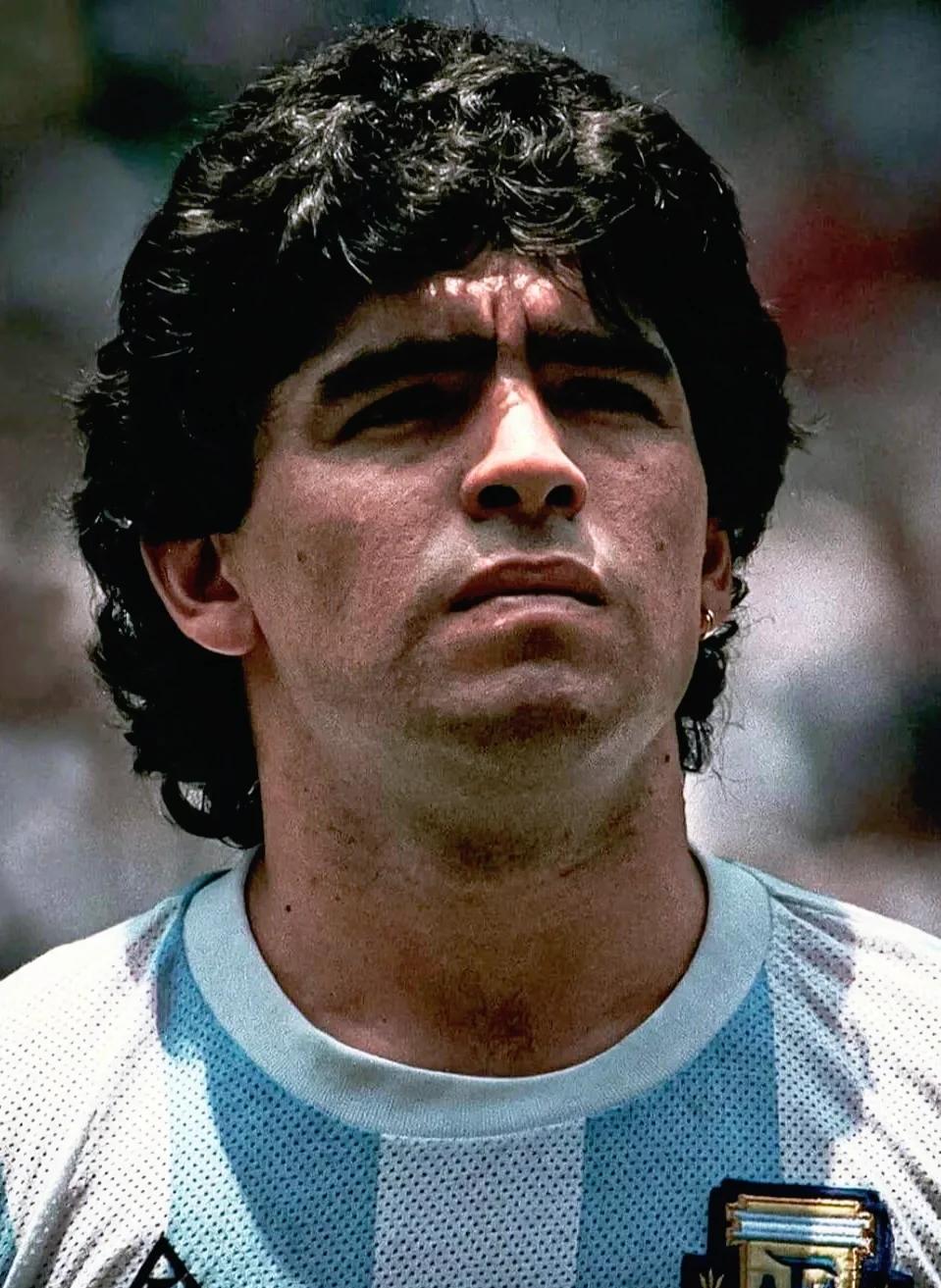 aoa体育体育app-包含足坛传奇再登场，为球队带来冲击力的词条