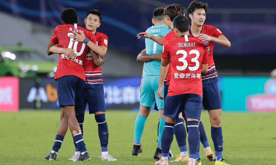 aoa体育体育官方入口-千钧一发！亚洲豪门被劲敌逼至绝境的简单介绍